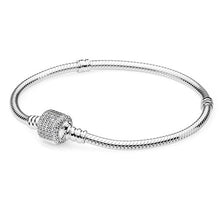 Load image into Gallery viewer, Sonkifa Charm Heart Shape Bracelet