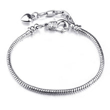 Load image into Gallery viewer, Sonkifa Charm Heart Shape Bracelet